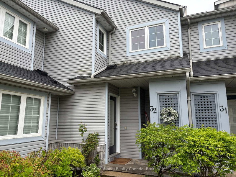32 - 146 SETTLERS Way