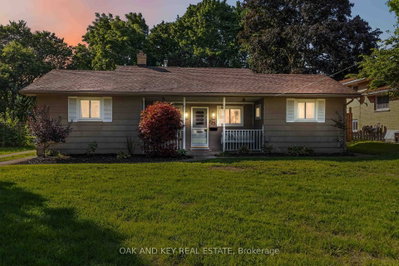 125 Keefer Street • Strathroy-Caradoc, ON photo 2