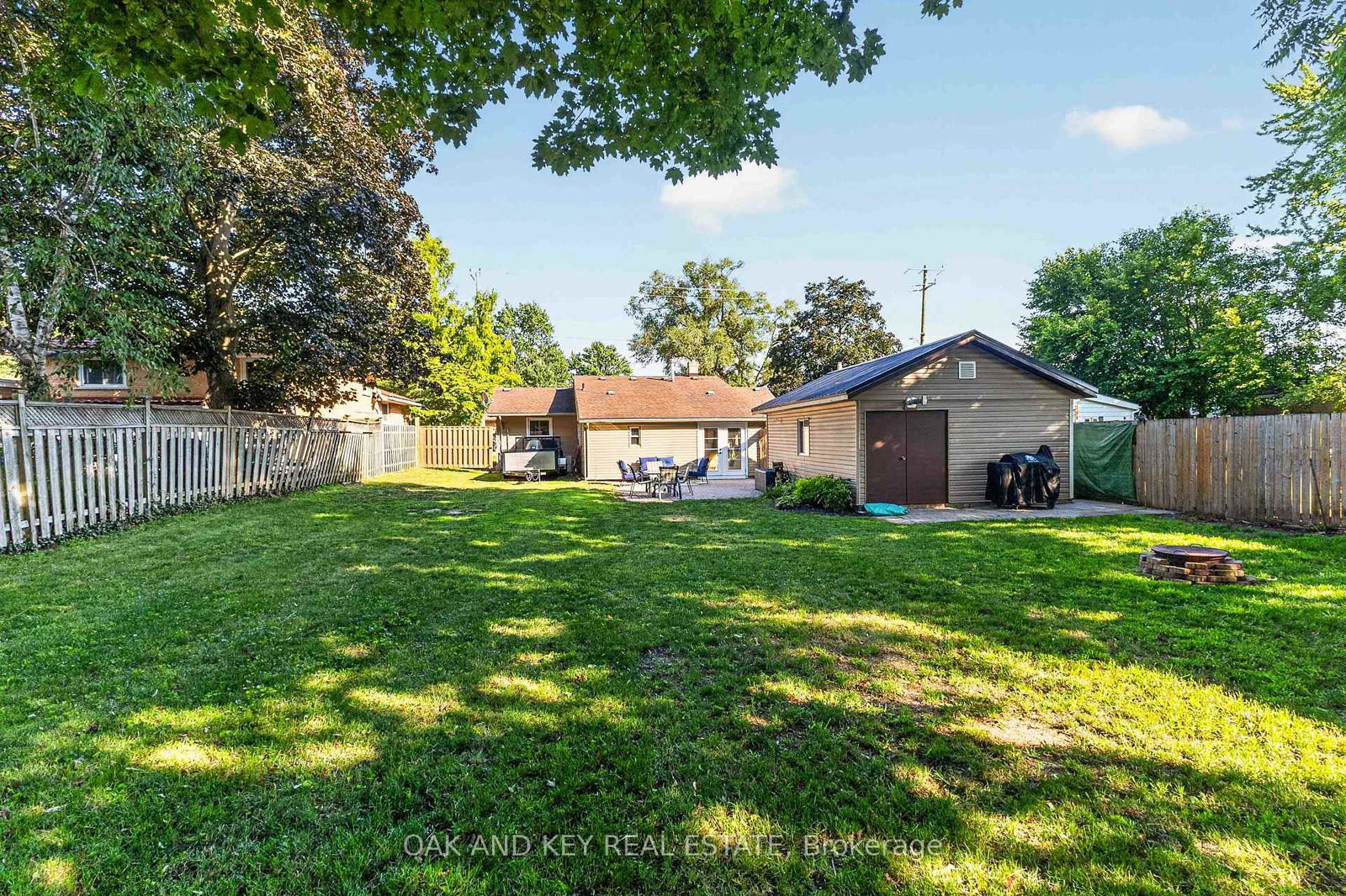 125 Keefer Street • Strathroy-Caradoc, ON photo 37