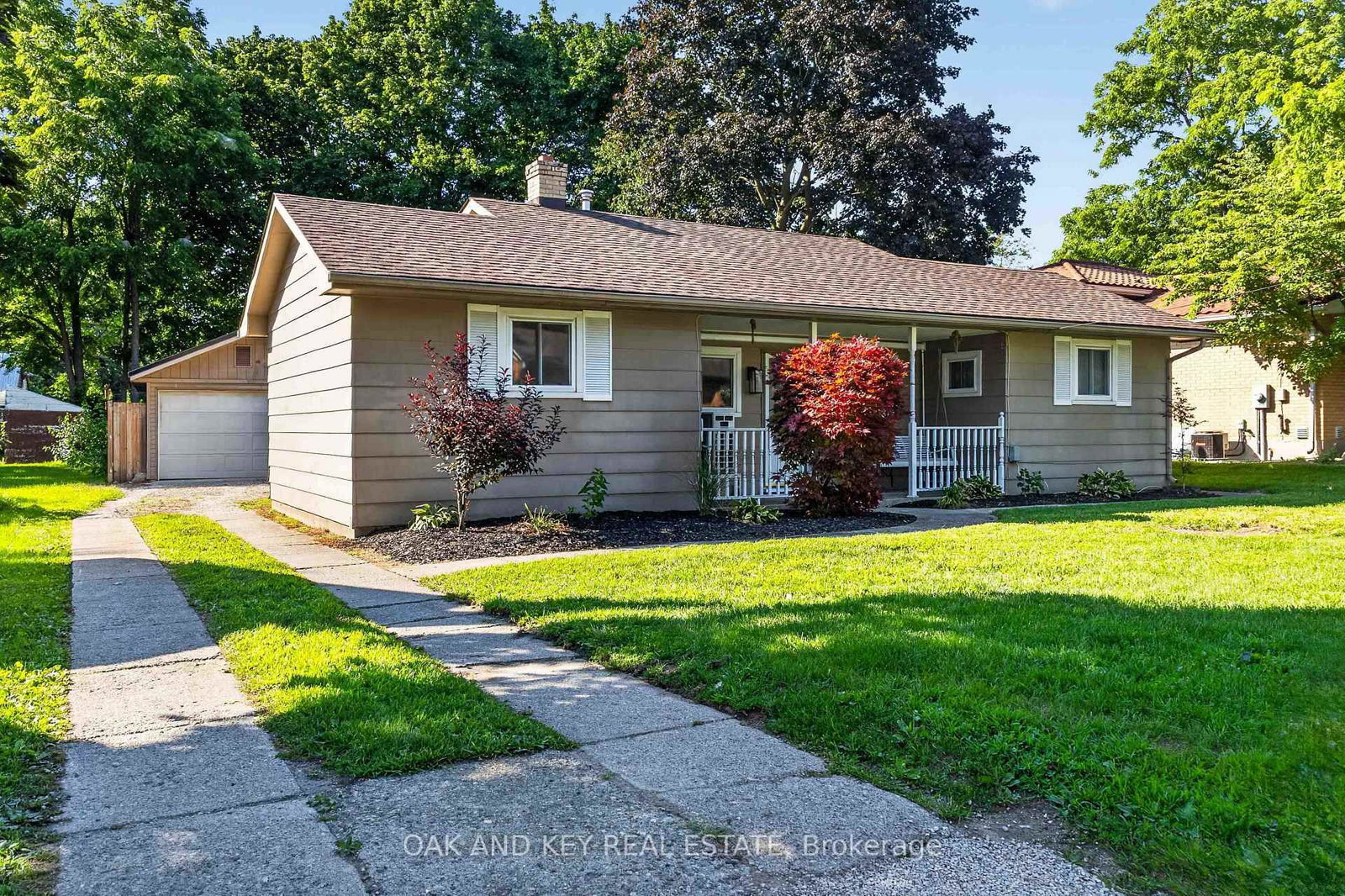 125 Keefer Street • Strathroy-Caradoc, ON photo 7