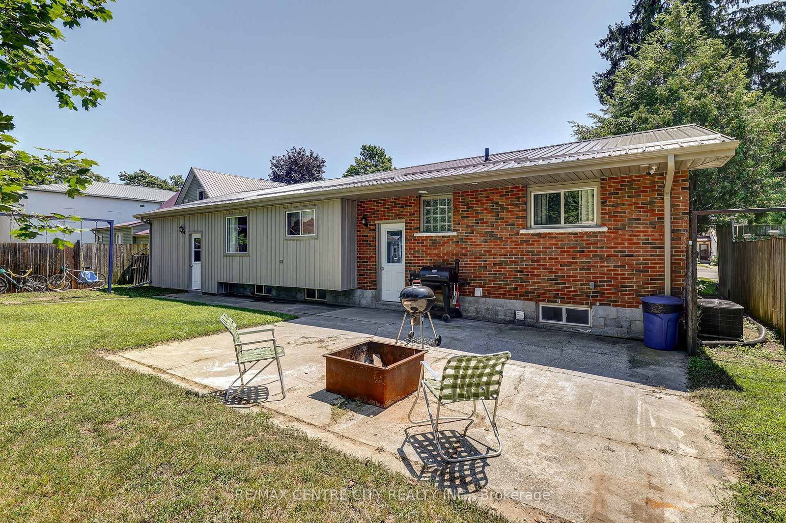 113 South Street W • Aylmer, ON photo 32