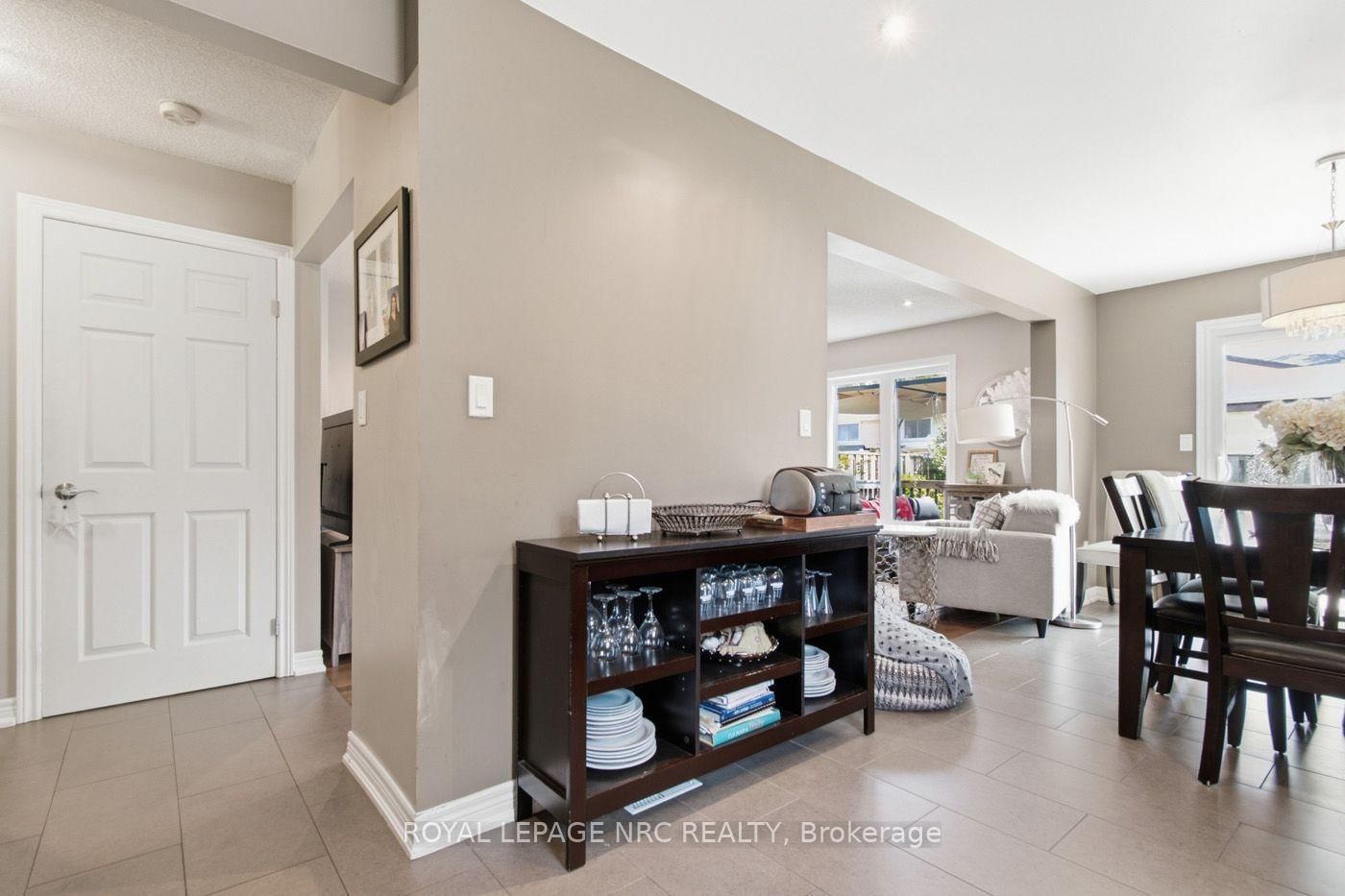 5 Culligan Crescent • Thorold, ON photo 6