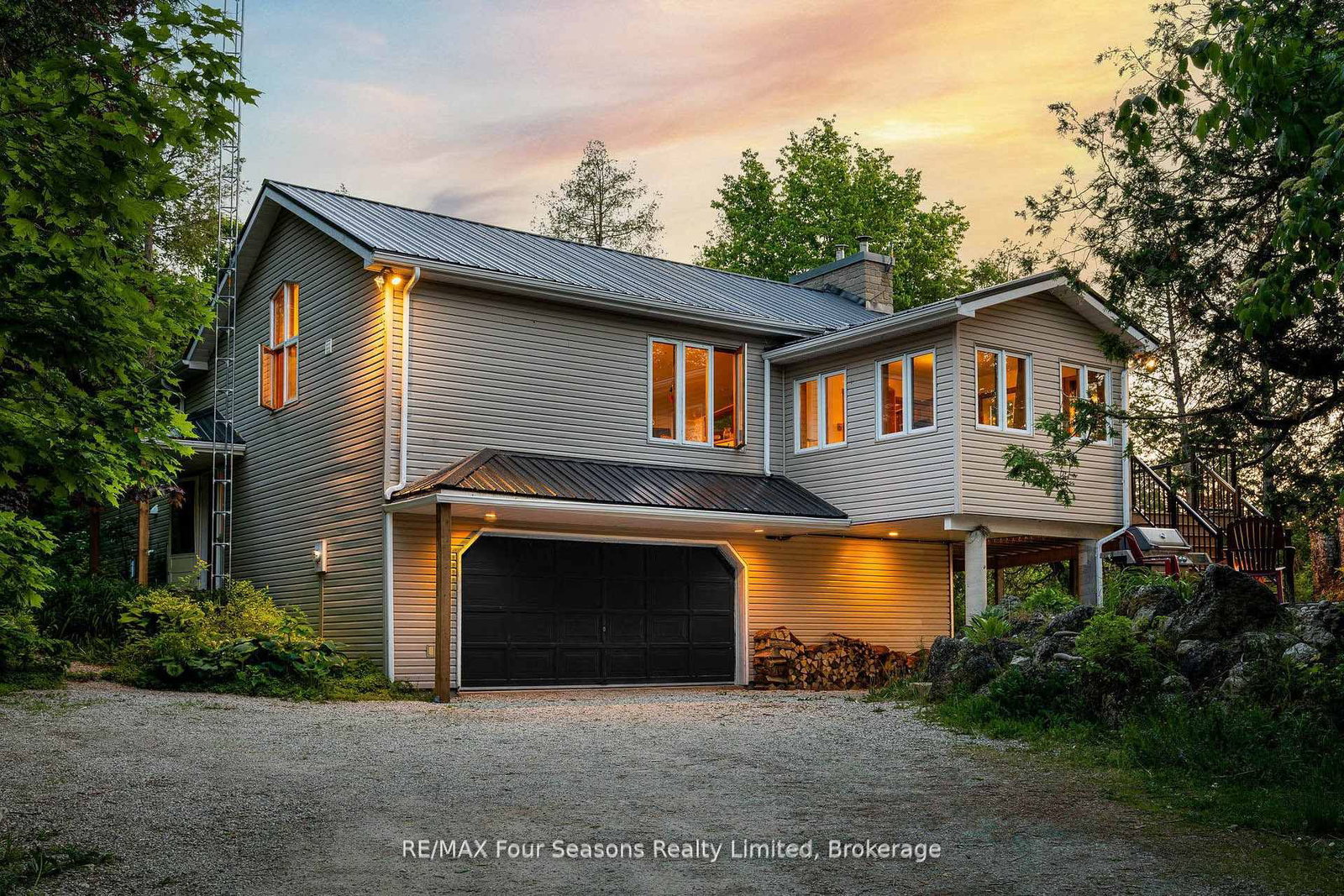 188 Highpoint Crescent • Grey Highlands, ON photo 10