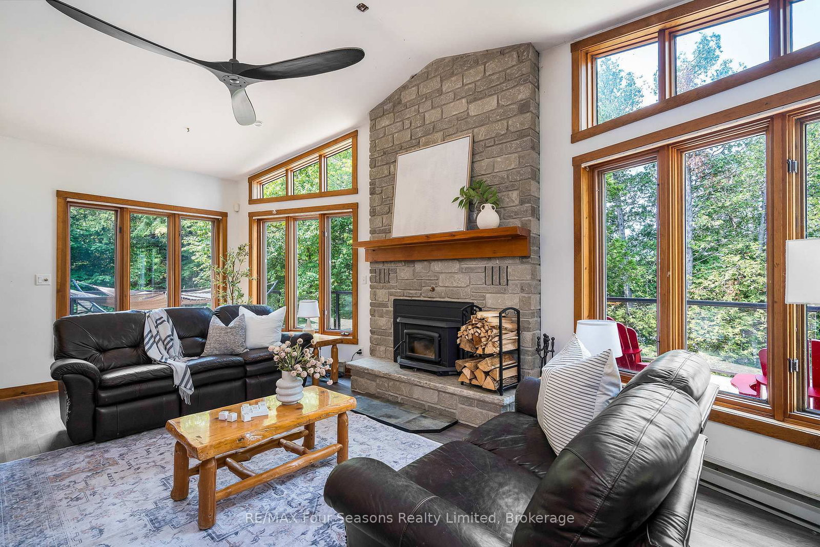 188 Highpoint Crescent • Grey Highlands, ON photo 11
