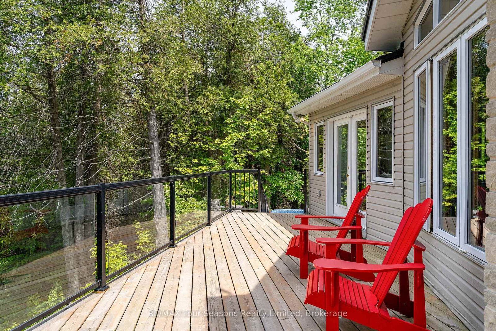 188 Highpoint Crescent • Grey Highlands, ON photo 7