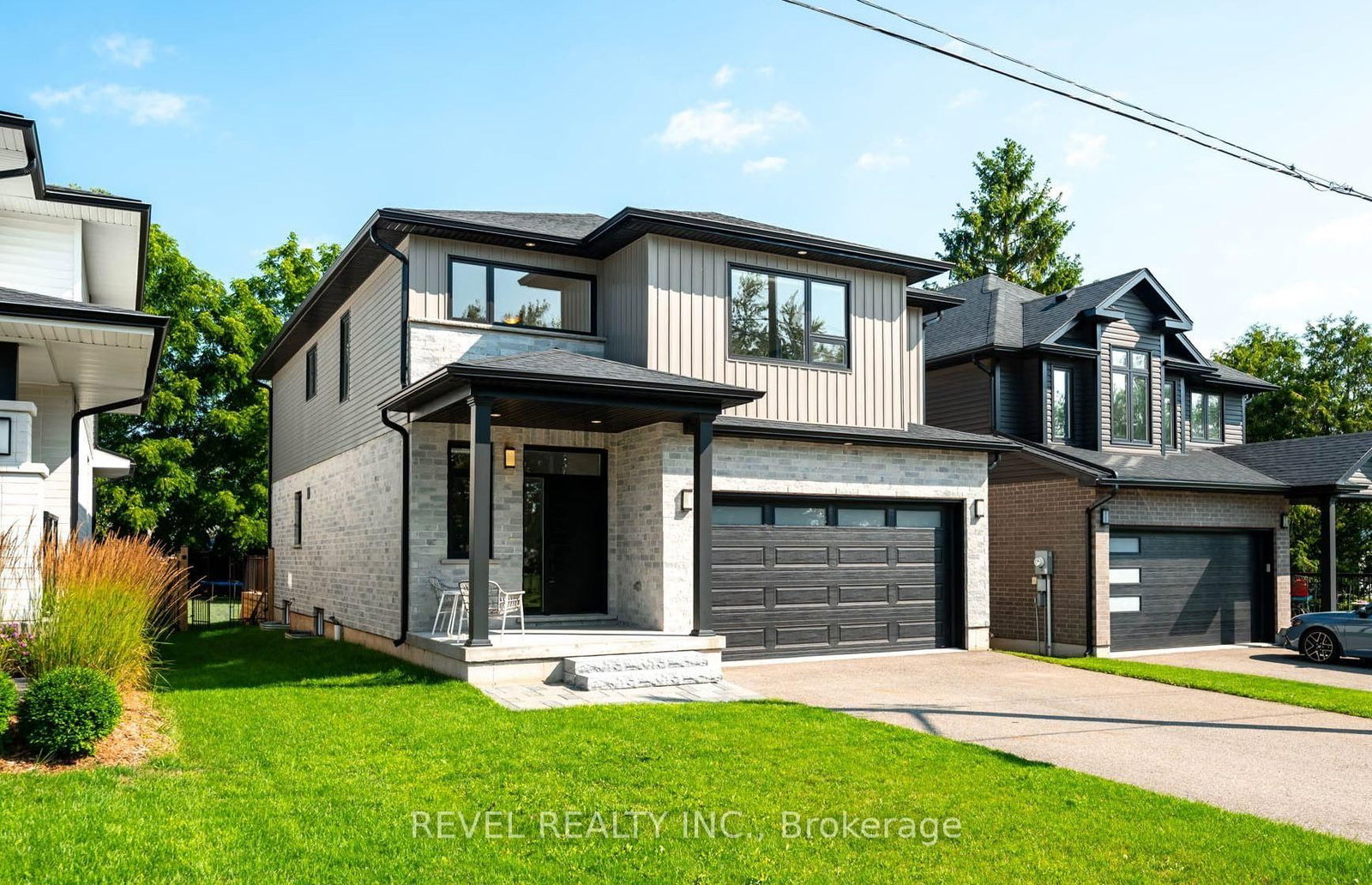18 School Road • Shelburne, ON photo 1