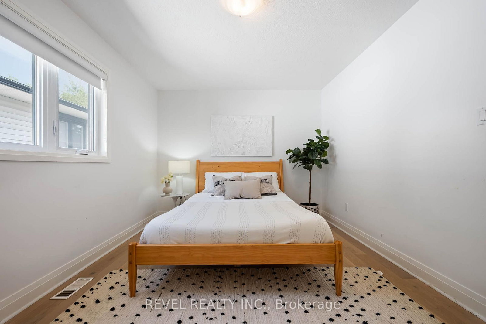 18 School Road • Shelburne, ON photo 29