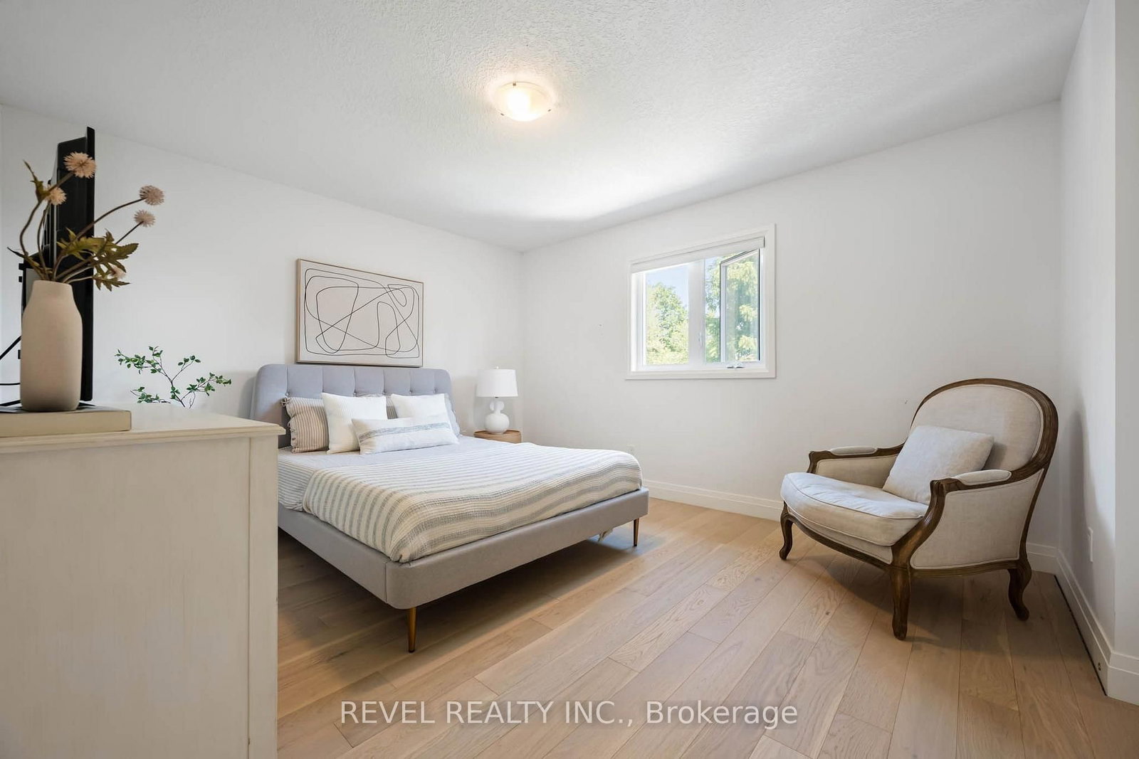 18 School Road • Shelburne, ON photo 35