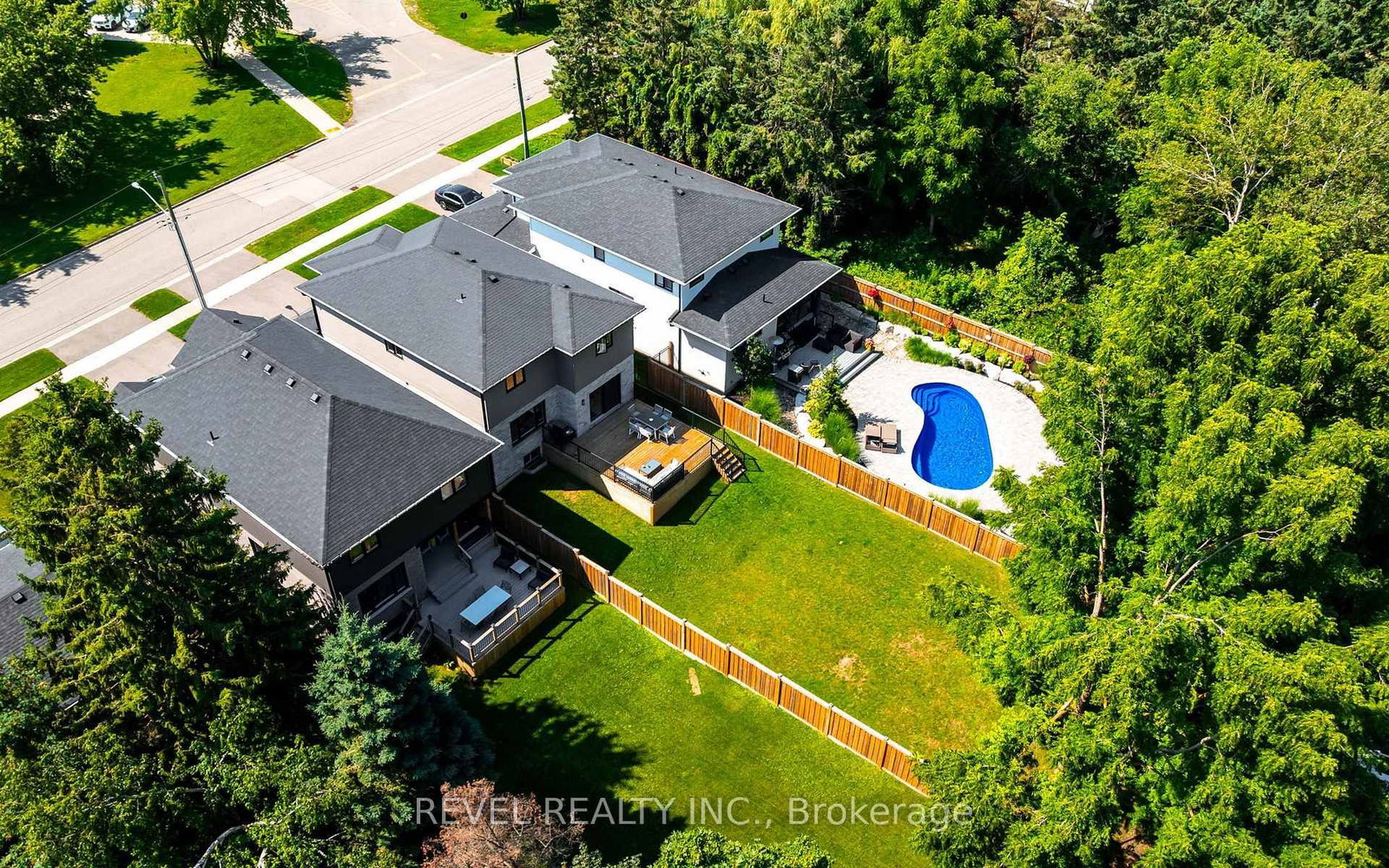 18 School Road • Shelburne, ON photo 46