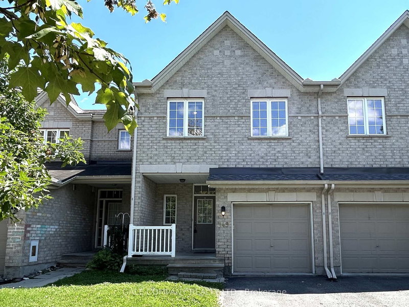 149 Tandalee Crescent S