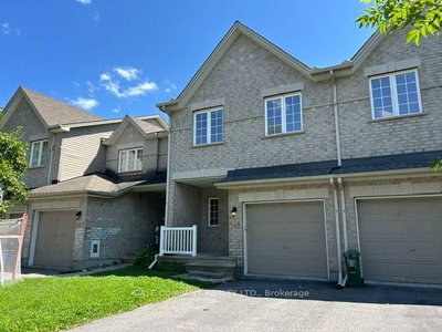 149 Tandalee Crescent • Ottawa, ON photo 2