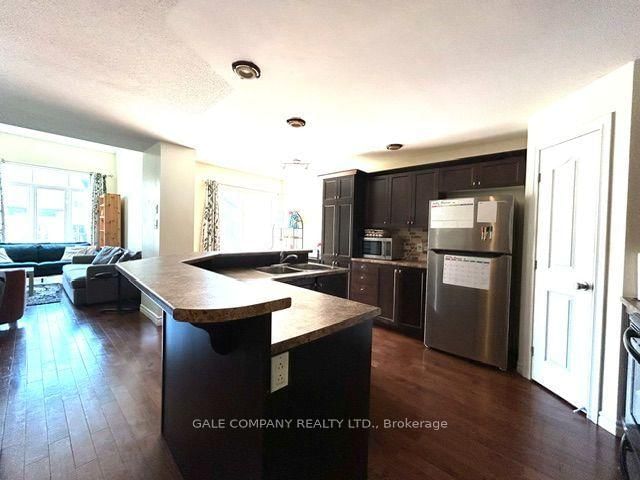 149 Tandalee Crescent • Ottawa, ON photo 6