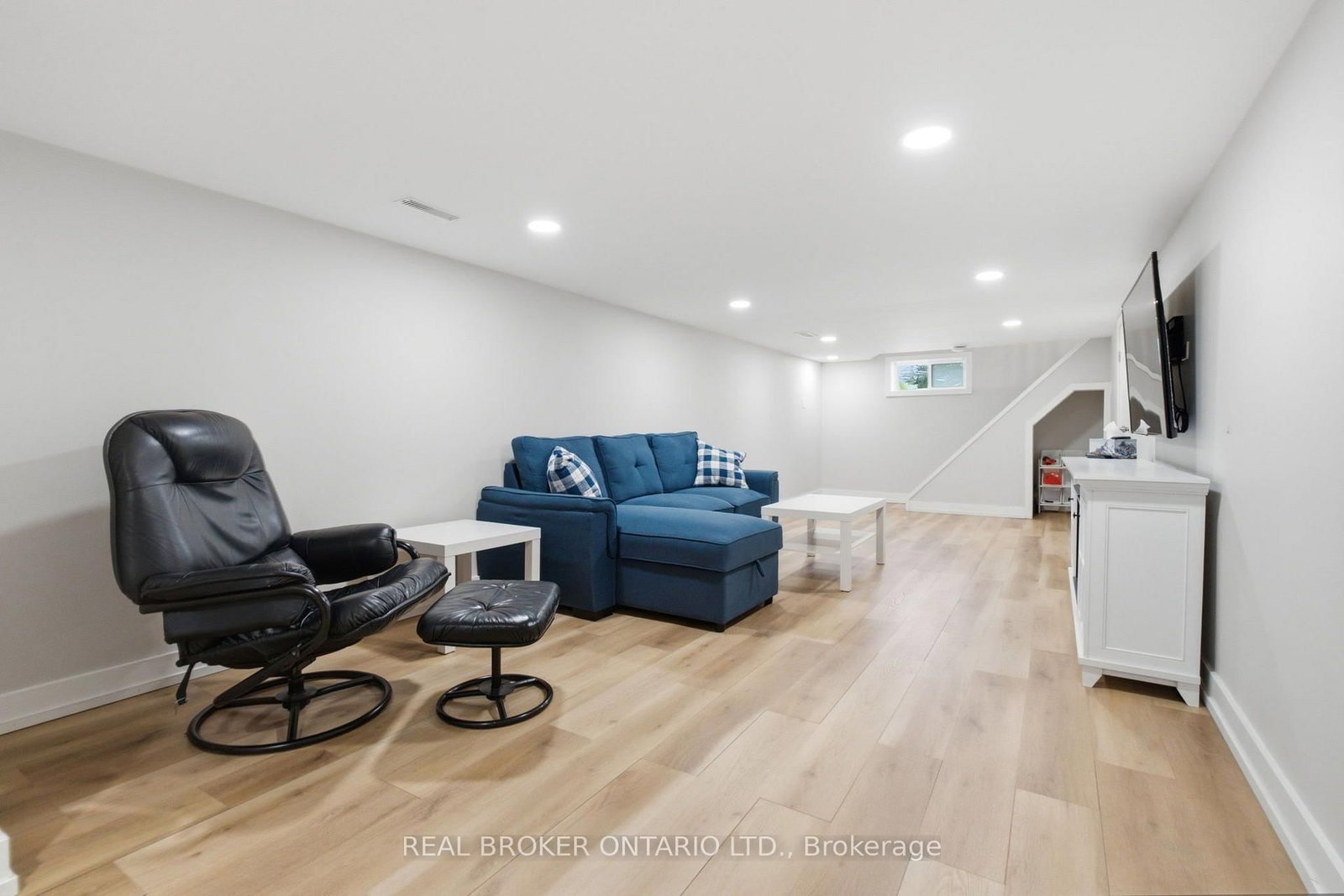11 Perry Street • Kawartha Lakes, ON photo 35