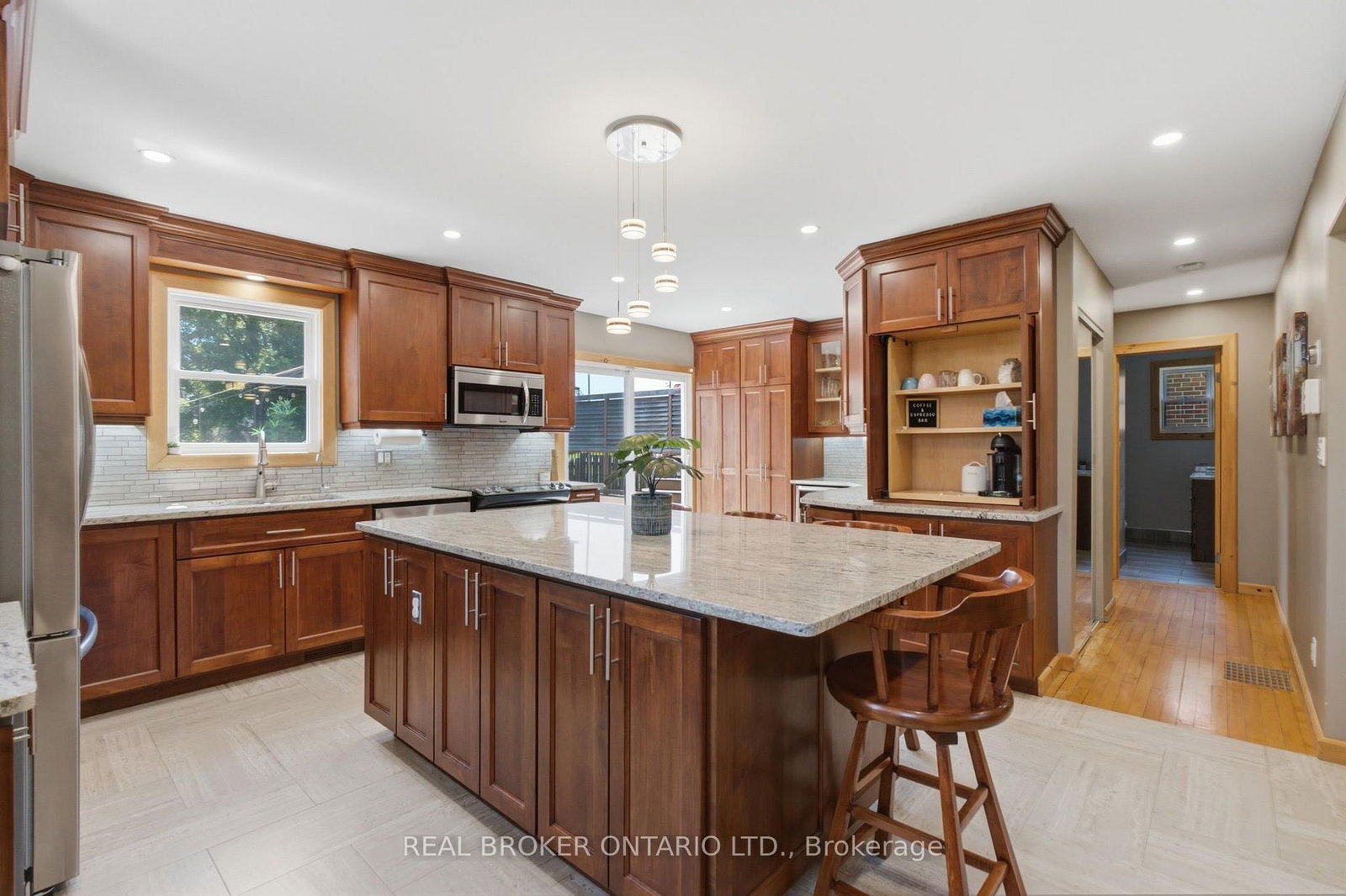 11 Perry Street • Kawartha Lakes, ON photo 5