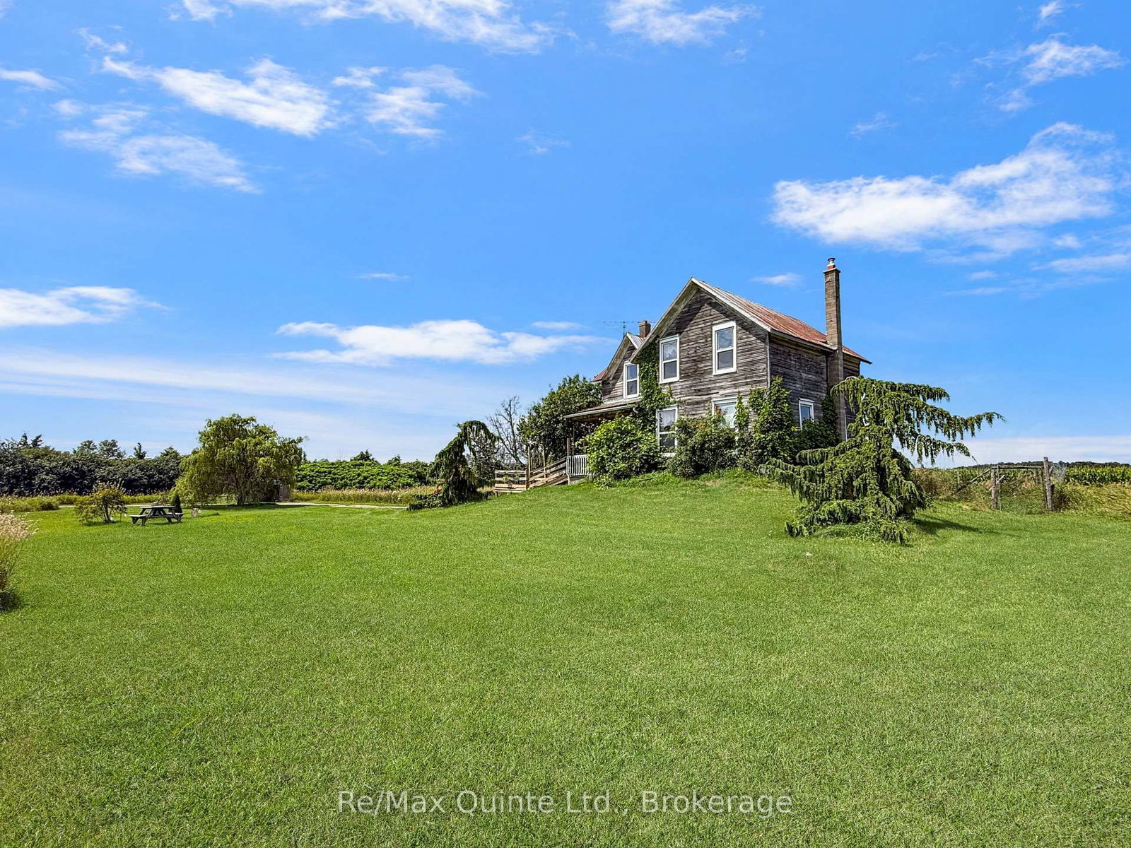 98 Swamp College Road • Prince Edward County, ON photo 24