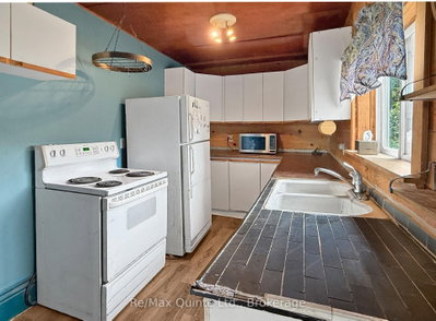 98 Swamp College Road • Prince Edward County, ON photo 8