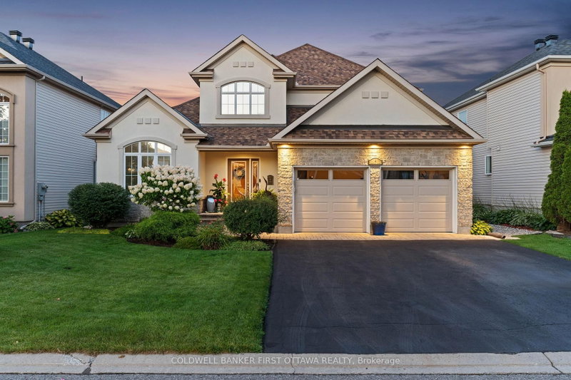 6 Blackshire Circle