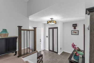 883 Ludgate Crescent • Kingston, ON photo 8