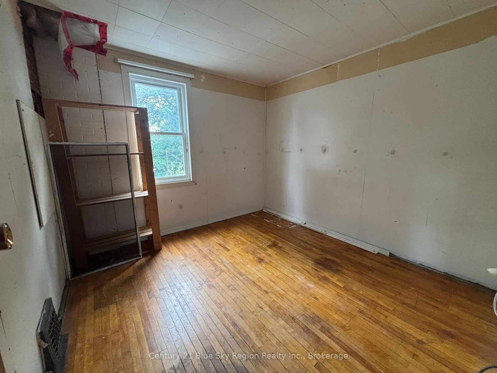 174 Victoria Street W • North Bay, ON photo 22