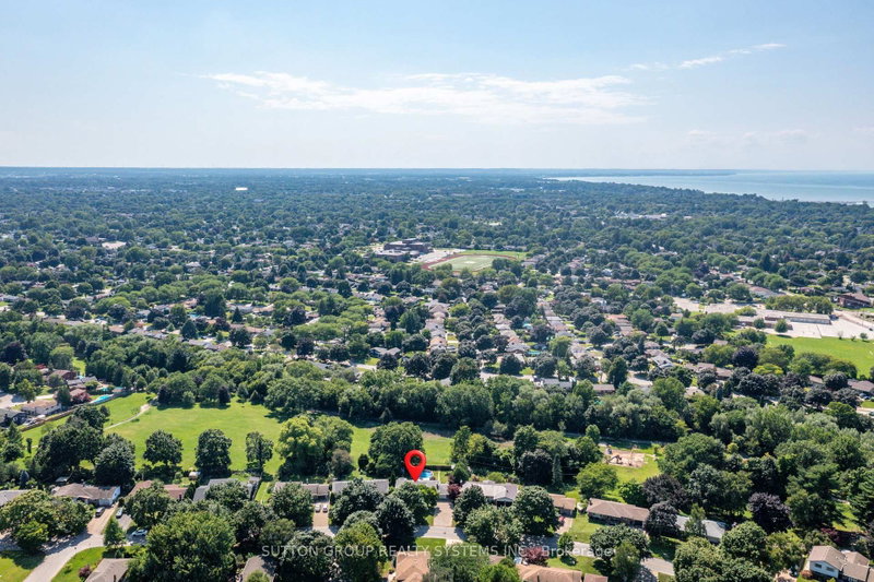 55 Richelieu Drive