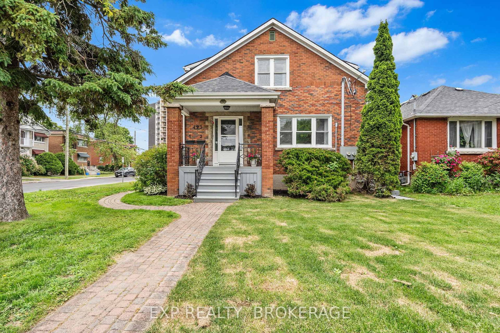 493 COLLEGE Street, Kingston