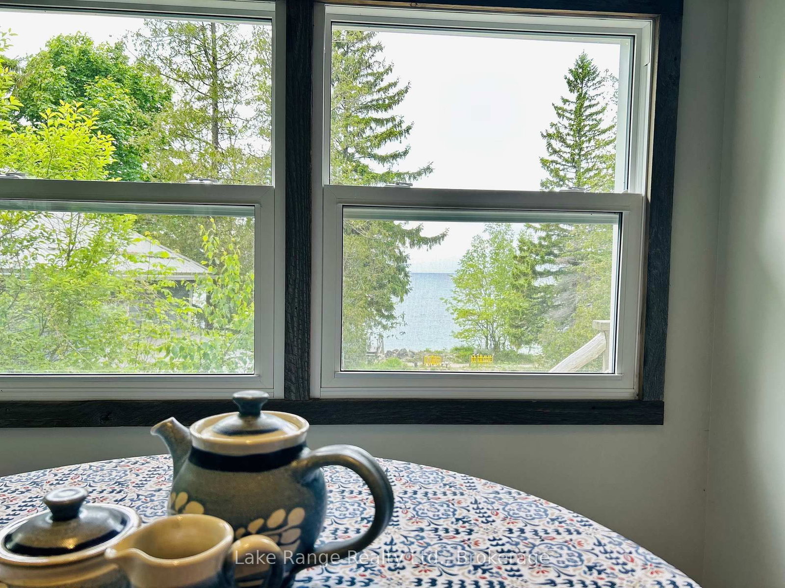 924 Saugeen Street • Kincardine, ON photo 12