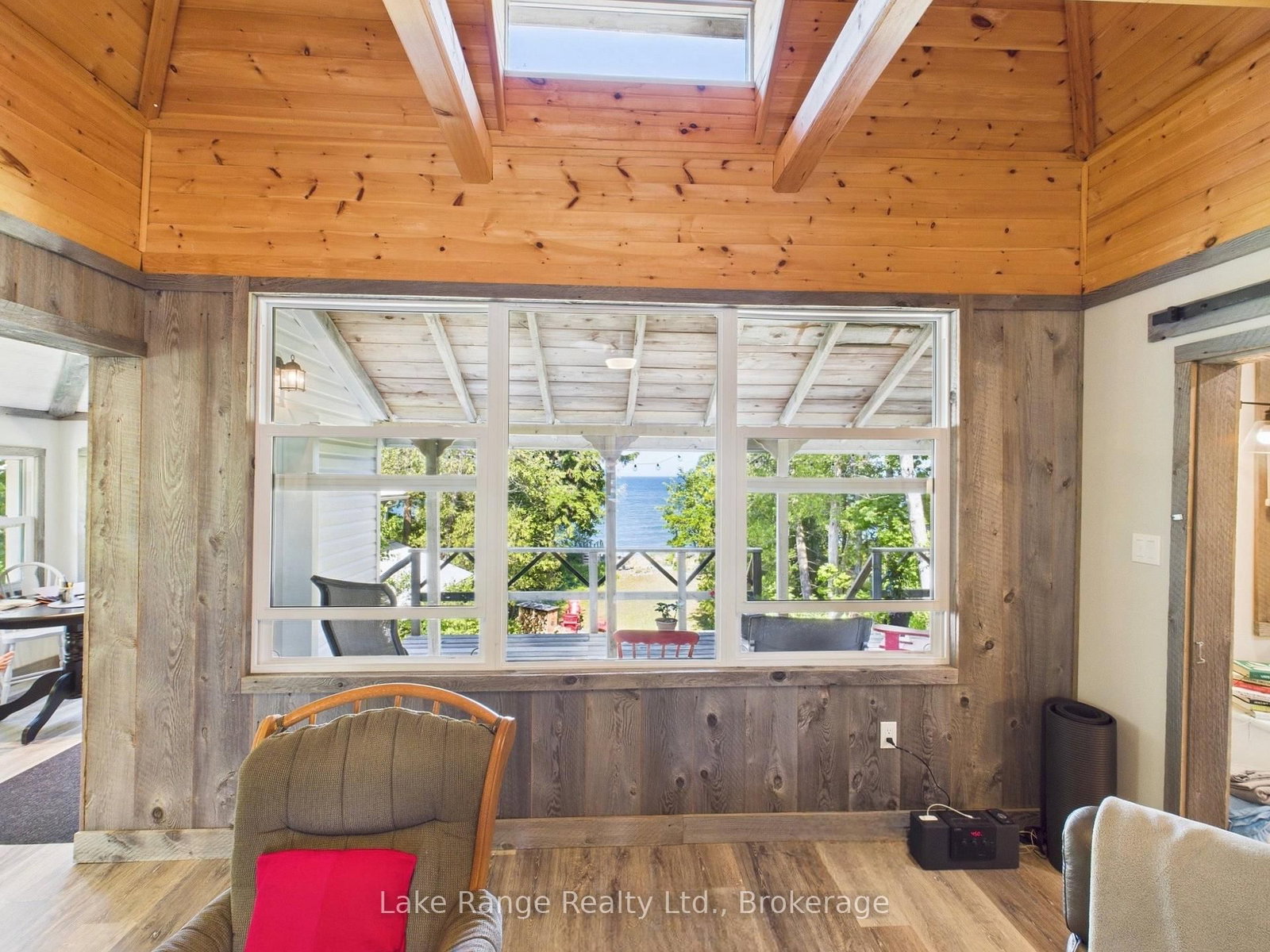 924 Saugeen Street • Kincardine, ON photo 15