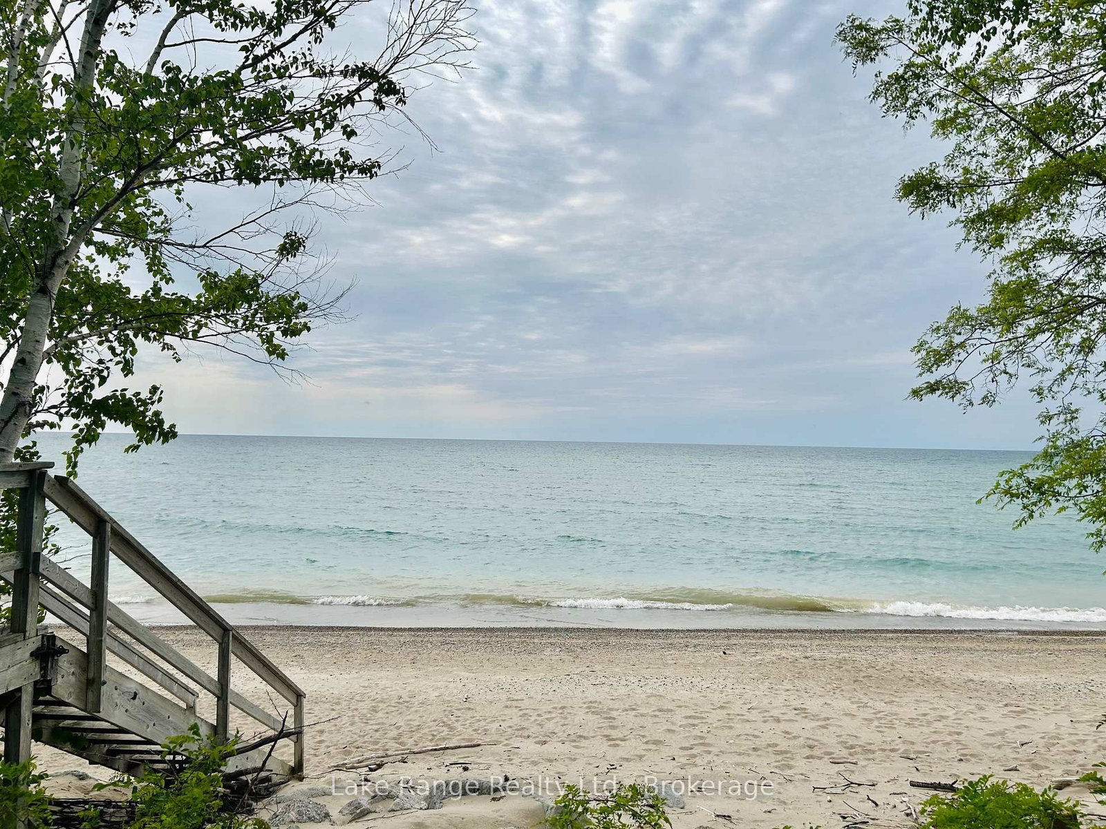 924 Saugeen Street • Kincardine, ON photo 7
