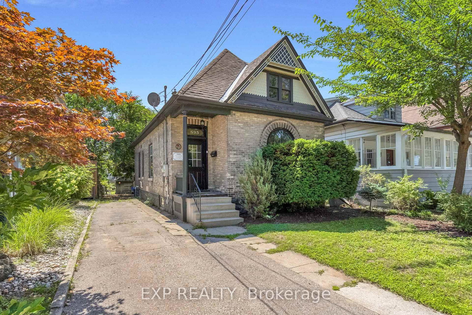 895 Dufferin Avenue, London East