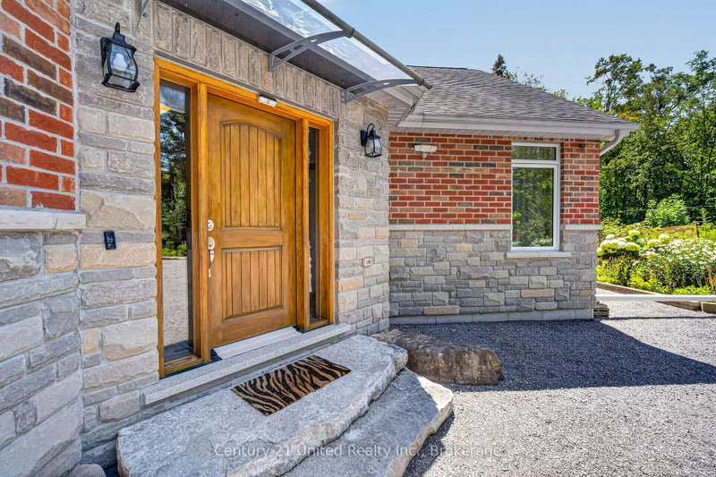 15 Library Road