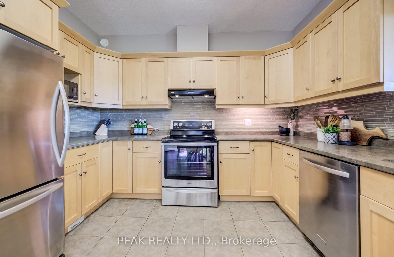 24 Thimbleberry Crossing • Wilmot, ON photo 17
