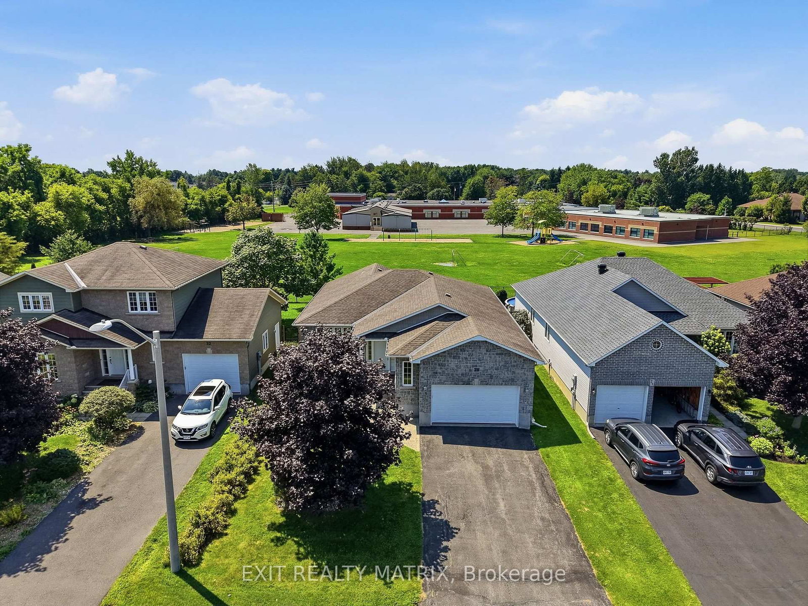 28 Station Trail Street • Russell, ON photo 32