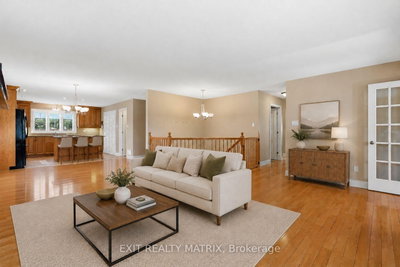 28 Station Trail Street • Russell, ON photo 6