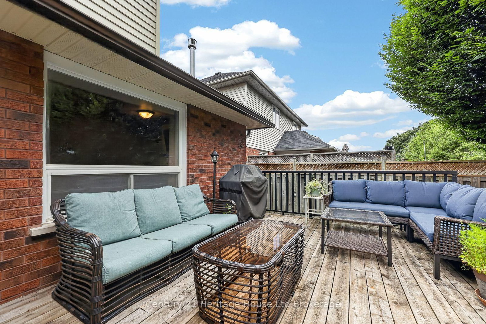 27 SIOUX Crescent • Woodstock, ON photo 39