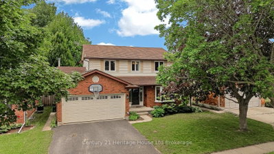 27 SIOUX Crescent • Woodstock, ON photo 6