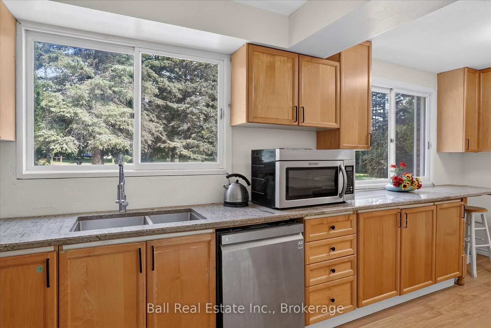 751 Ford Crescent • Cavan Monaghan, ON photo 15