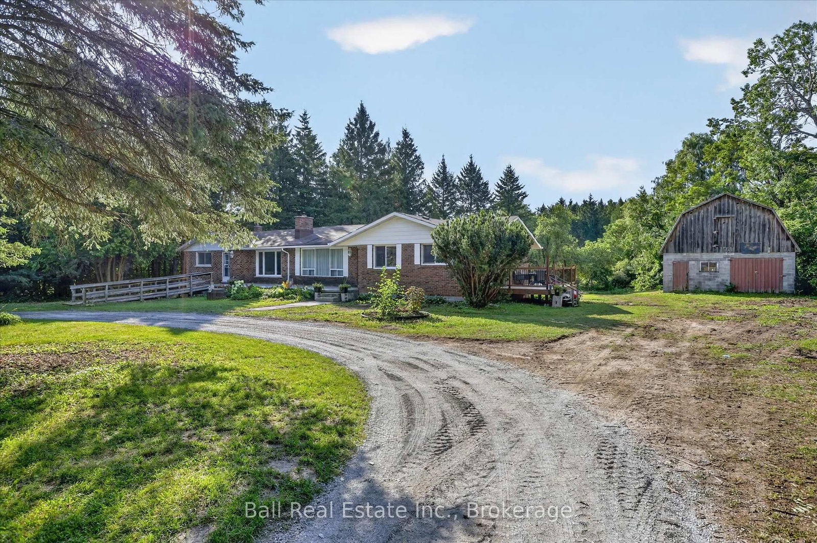 751 Ford Crescent • Cavan Monaghan, ON photo 4