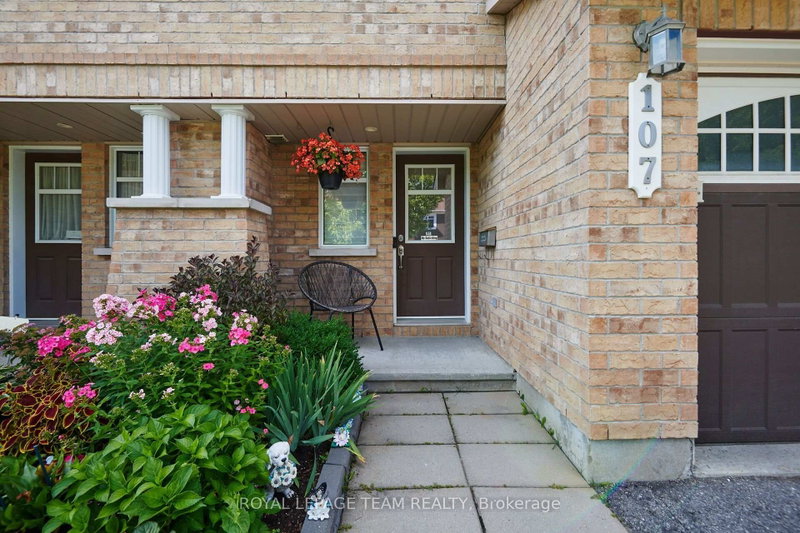 107 Garrity Crescent