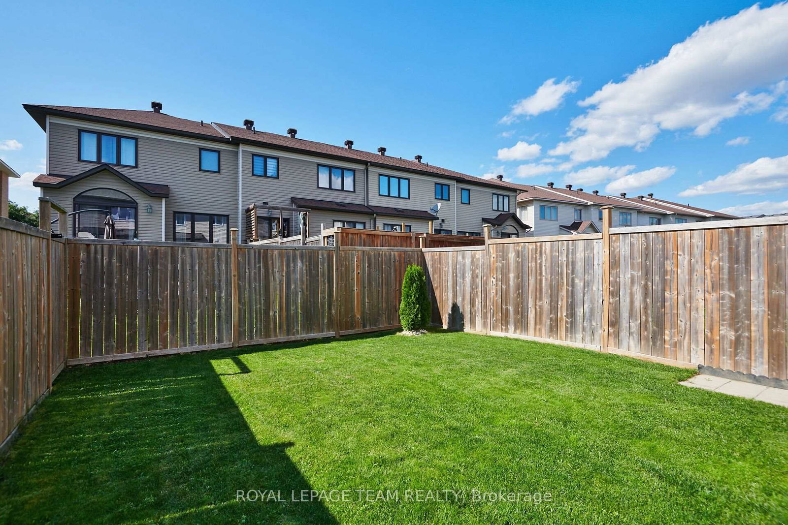 107 Garrity Crescent • Ottawa, ON photo 38