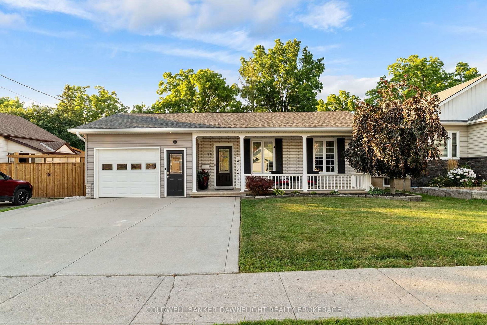 Detached House for sale at 76 Sanders Street, South Huron, Ontario, N0M 1S2 - Exeter - MLS: X13649266
