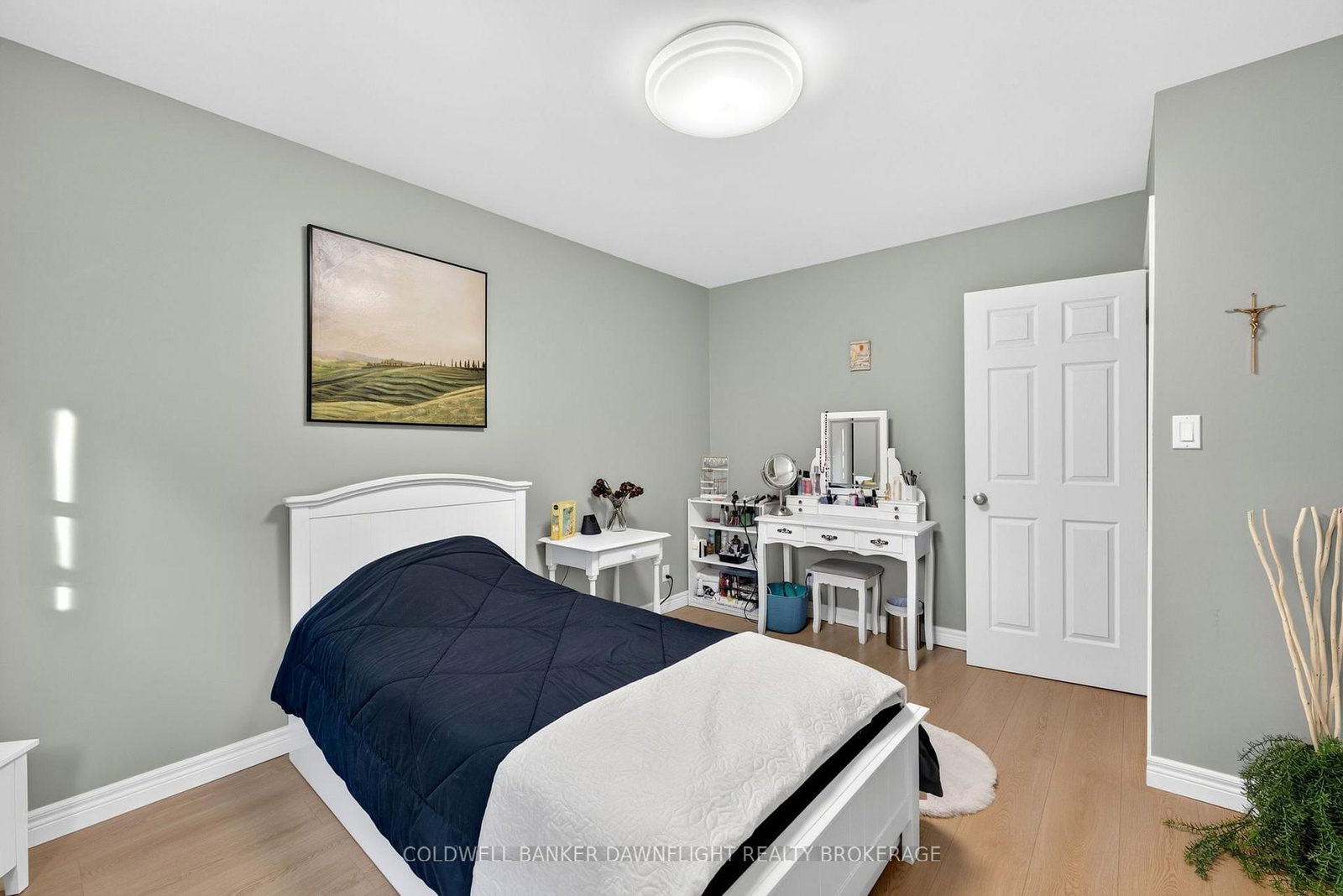 76 Sanders Street W • South Huron, ON photo 27