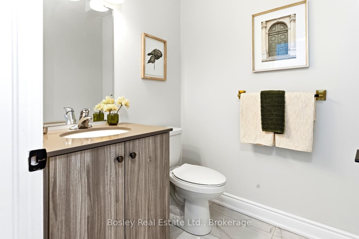 220 Strachan Street • Port Hope, ON photo 21