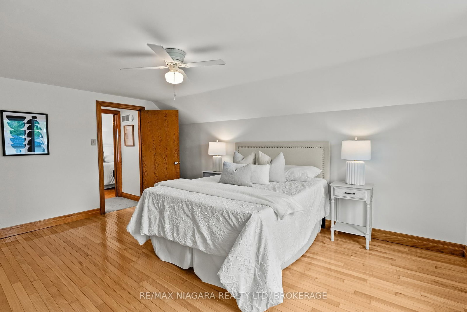 230 Wellington Street • Port Colborne, ON photo 22
