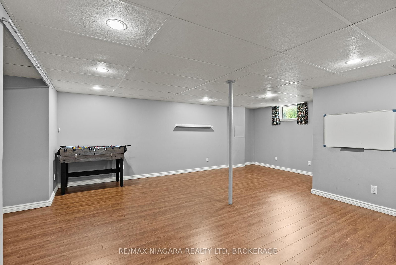 230 Wellington Street • Port Colborne, ON photo 29