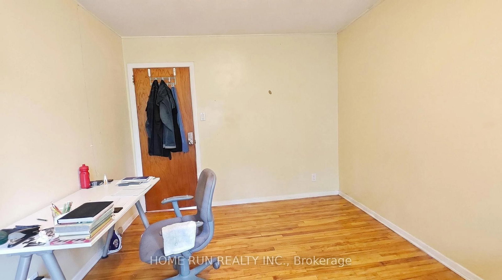 1023 Meadowlands Drive • Ottawa, ON photo 41