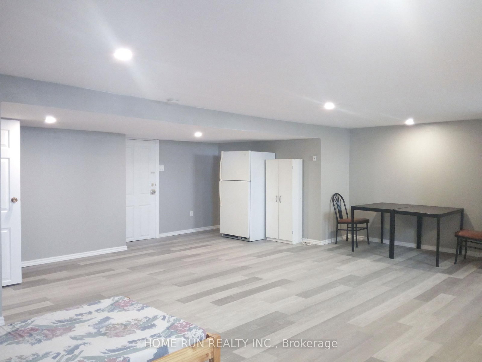1023 Meadowlands Drive • Ottawa, ON photo 45