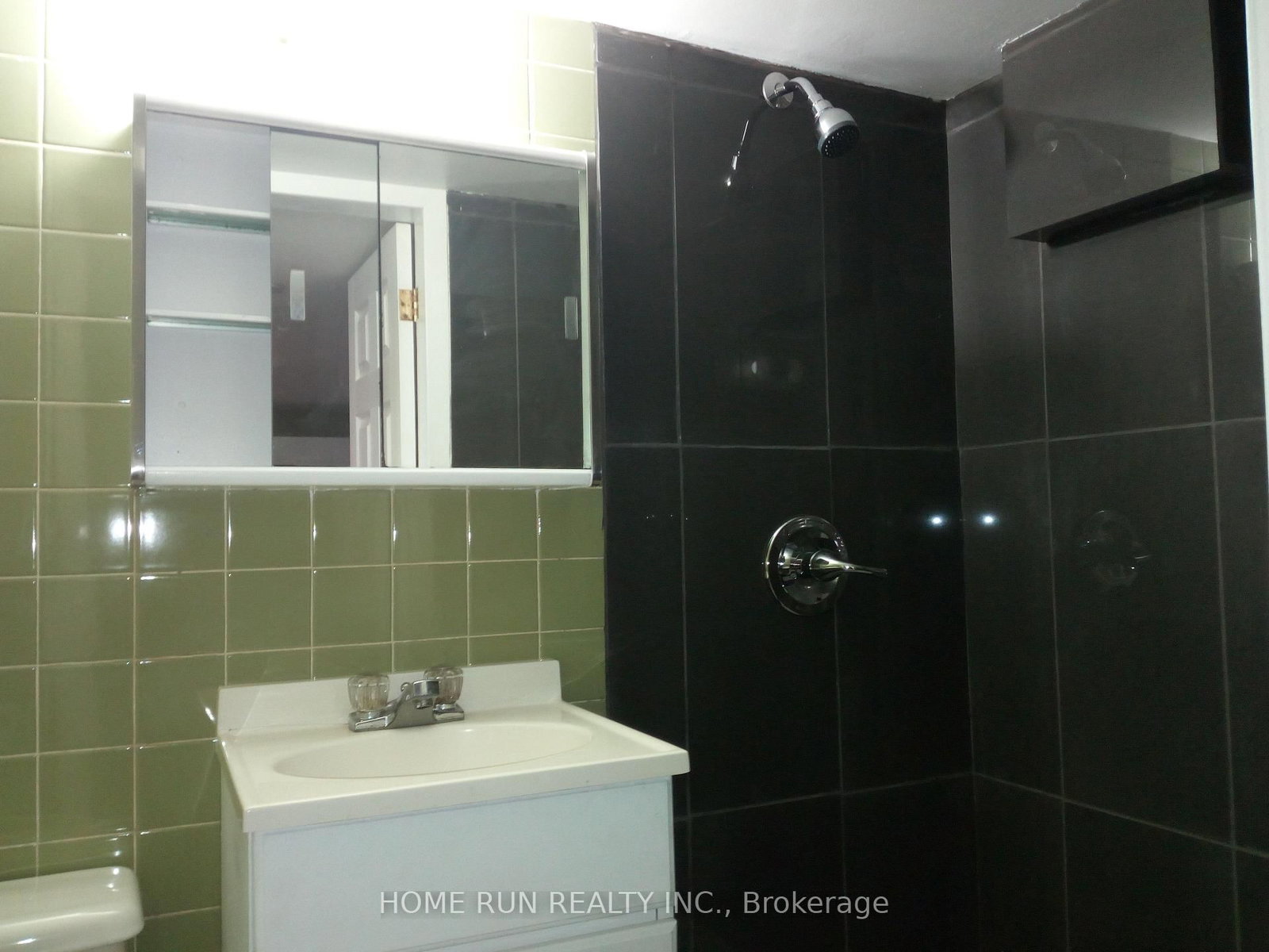 1023 Meadowlands Drive • Ottawa, ON photo 48