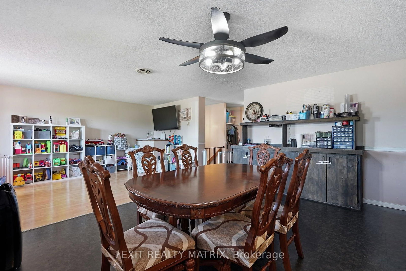 300 Tupper Street • Hawkesbury, ON photo 6