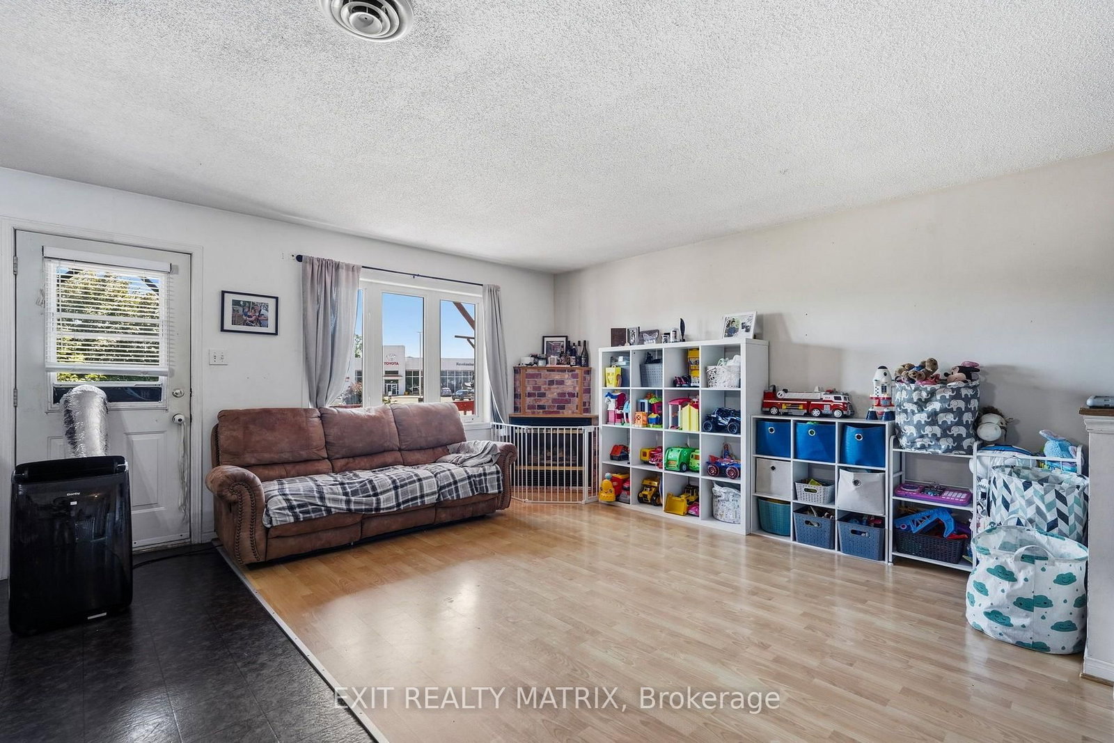 300 Tupper Street • Hawkesbury, ON photo 9