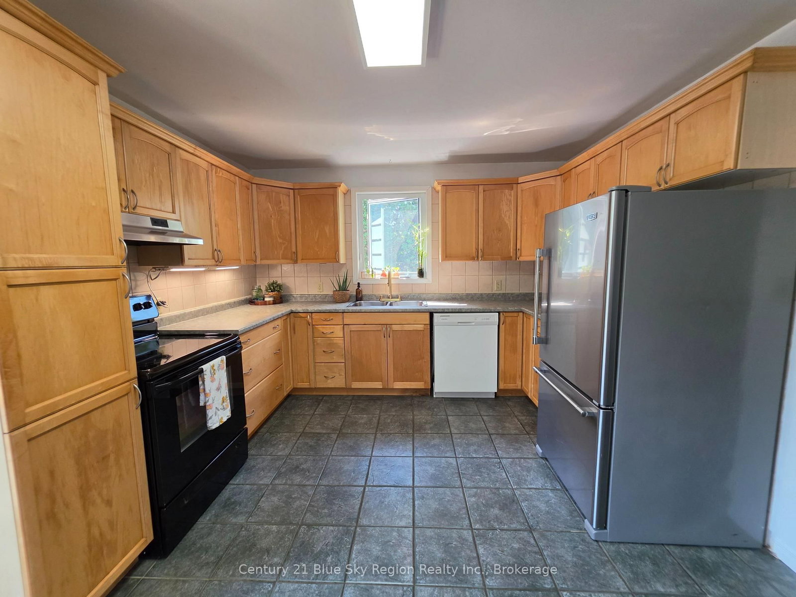 324 King Street • West Nipissing, ON photo 3